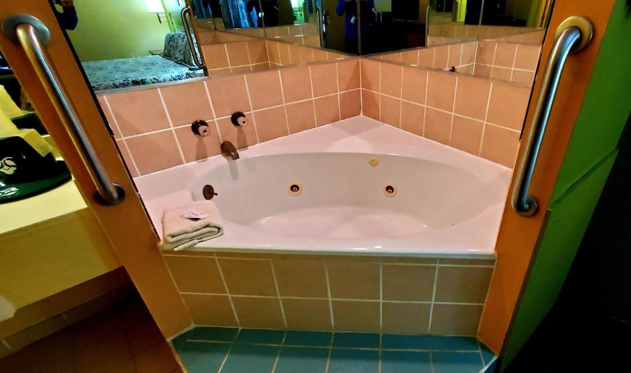 Thomasville Inn Ngoại thất bức ảnh