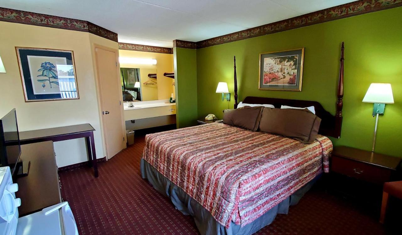 Thomasville Inn Ngoại thất bức ảnh